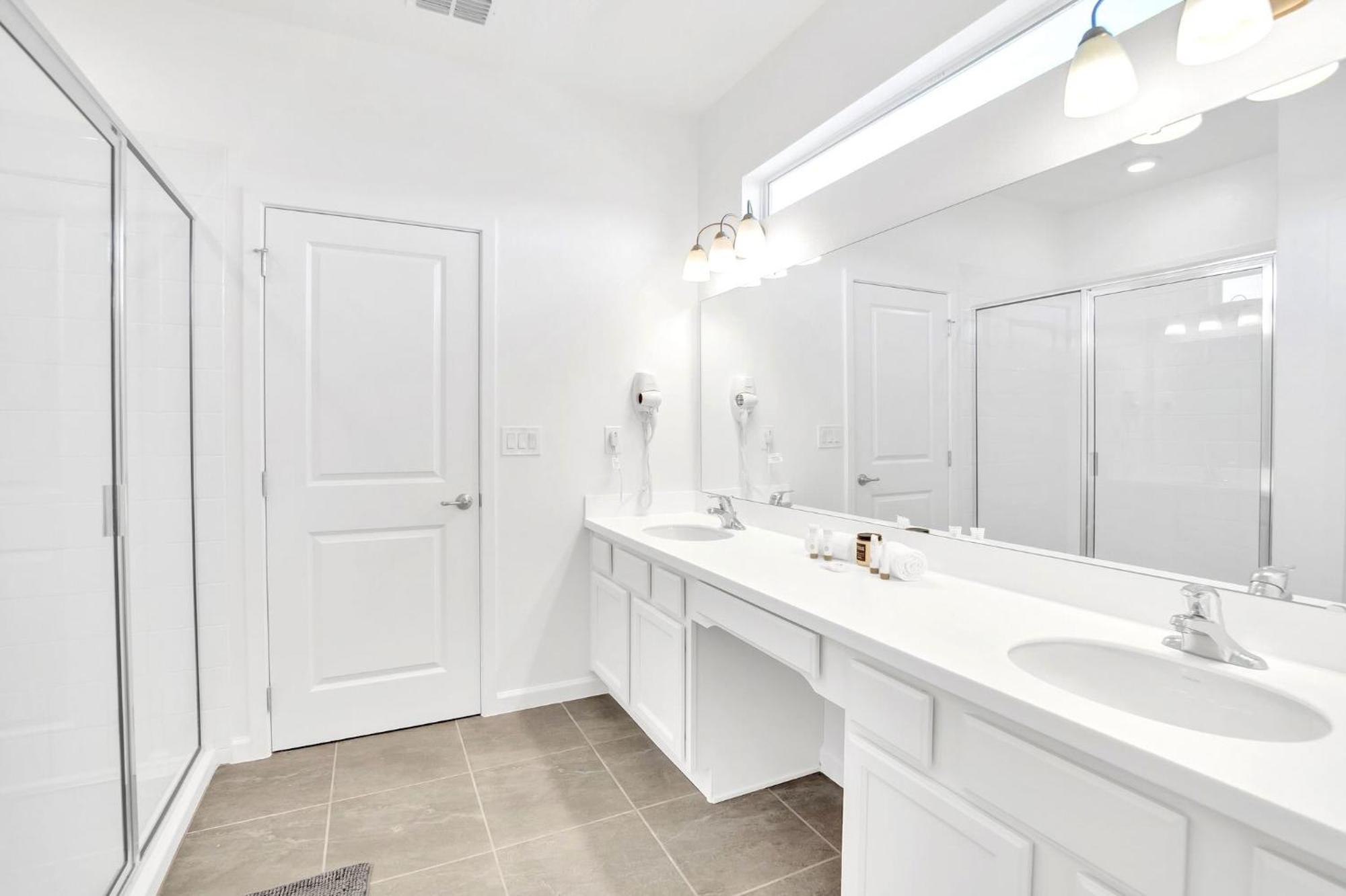 Supreme Retreat - 10br - Pool, Hot Tub Kissimmee